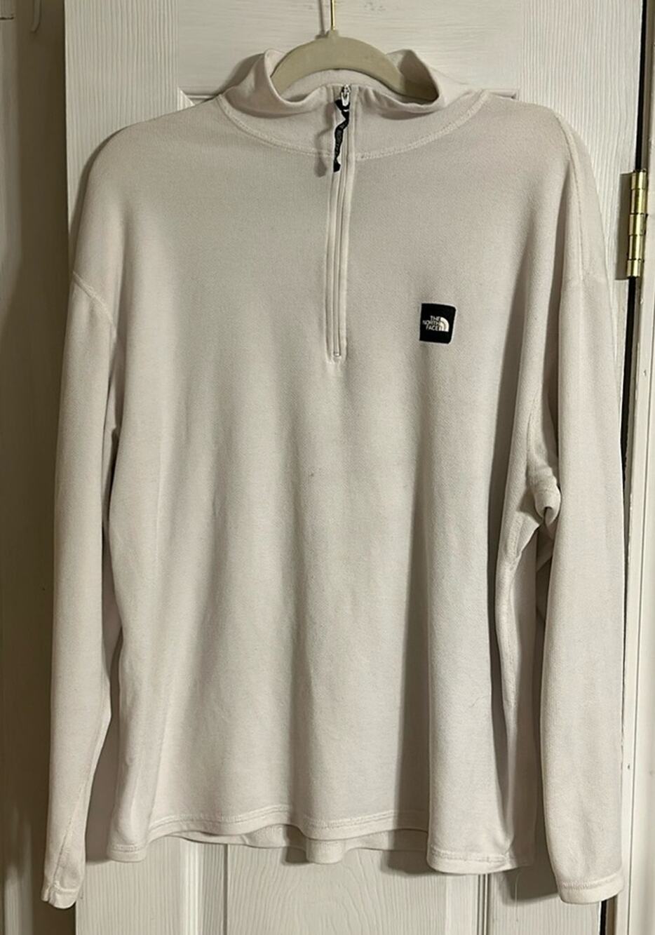 The North Face Women’s Long Sleeve Quarter Zip Size Large